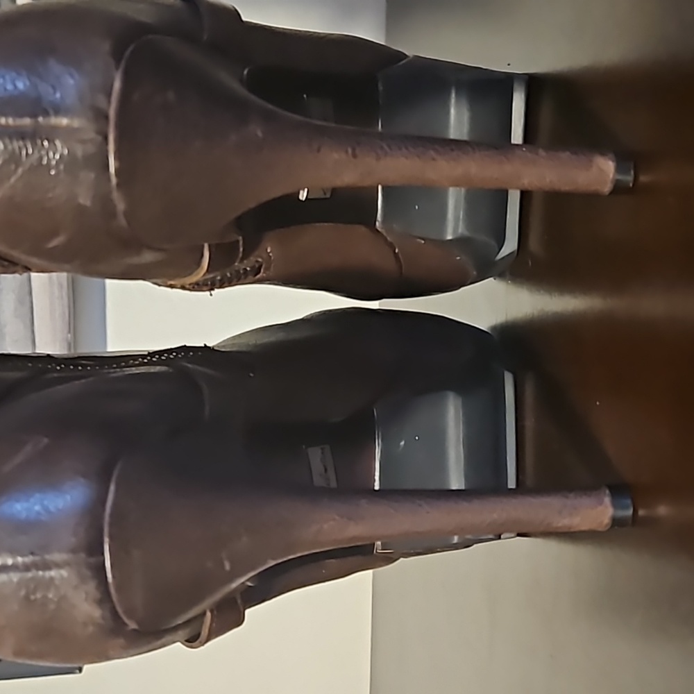 Sam Edelman Booties - Picture 4 of 6